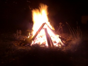bonfire (2) bonfire 2 300x225 Across the Great Divide